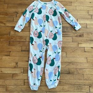 Adorable girl’s pajamas